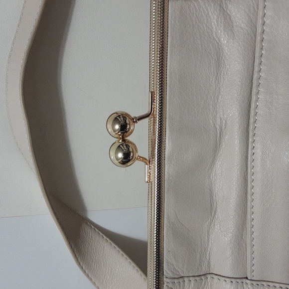 EMMA FOX Adjustable Side Cream Dressage Frame  Shoulderbag - Picture 10 of 16